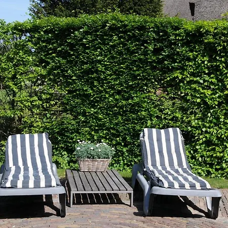 Bed & Breakfast De Vier Gezusters